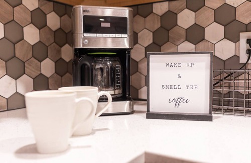 Lafayette House | StayFit Cozy Home Fast Wi-Fi in Lafayette's place of peace