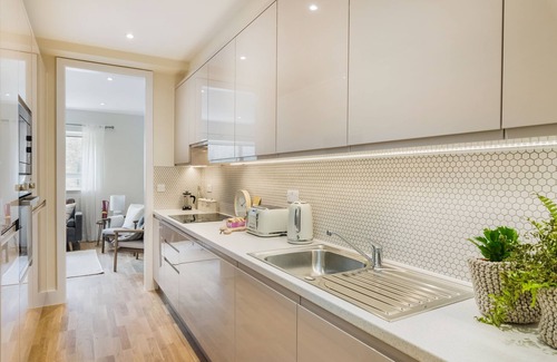 South Kensington Apartment | Stayo Kensington