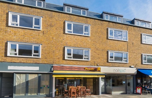South Kensington Apartment | Stayo Kensington