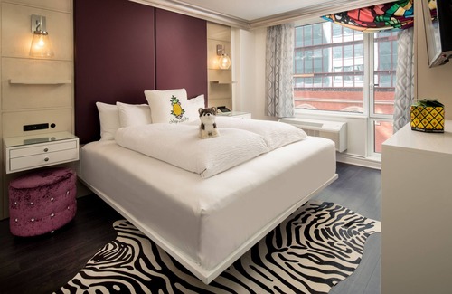 Garment District Hotel | Staypineapple, An Artful Hotel, Midtown