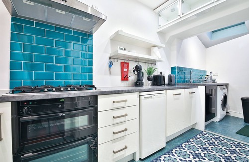 Pontcanna Apartment | StayRight 3BR House in Pontcanna
