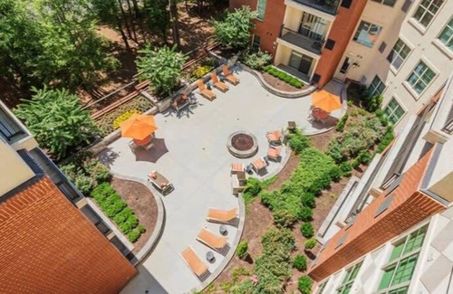 SouthPark Condo | StaysByWalker SouthPark 2BR | KingBeds/Gym ADA