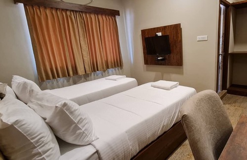 5th Block House | Stayz Royale Koramangala