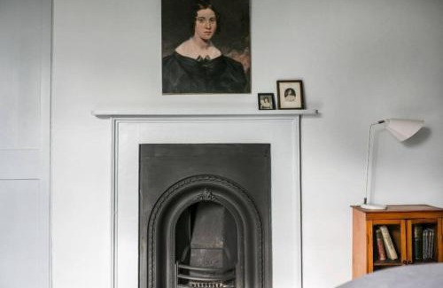 Deal Apartment | Steadfast