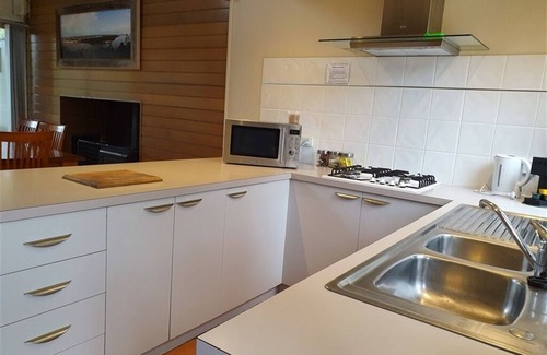 Forge Creek Apartment | Steamer - 1 Nt(waterfront)