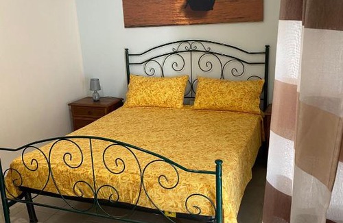 Parghelia Apartment | Stefano apartment 2km Tropea boat cruise included