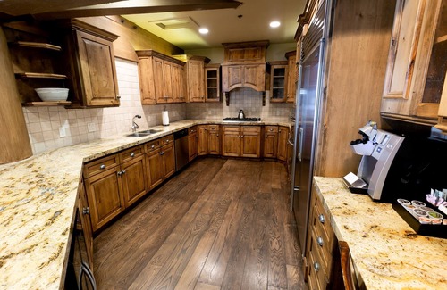 Deer Valley House | Stein Eriksen Two Bedroom Loft 2 Apartment Hotel by RedAwning
