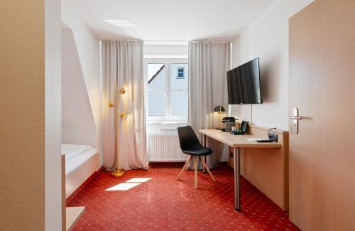 Birkach-Nord Bed & Breakfast | Steiners Hotel Airport-Messe in Birkach