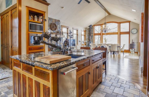Town of Jerusalem House | Steinnhus: Luxury Lake Home on Keuka Lake