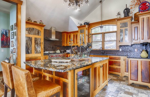 Town of Jerusalem House | Steinnhus: Luxury Lake Home on Keuka Lake
