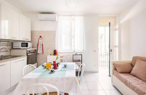 Scilla House | Stella Marina