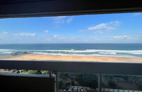 Kingsborough Apartment | Stella Maris 104 Amanzimtoti