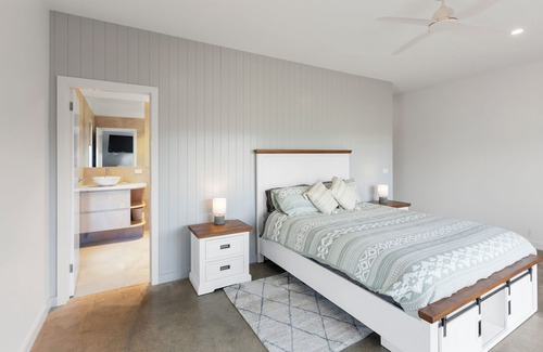 Merrijig House | Stella Views - Merrijig