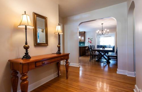 Belknap House | Steps from Bellarmine University