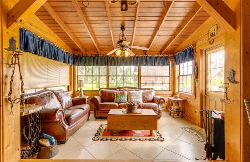 Okeechobee House | Steps to Lake Okeechobee Cabin with Pool Access!