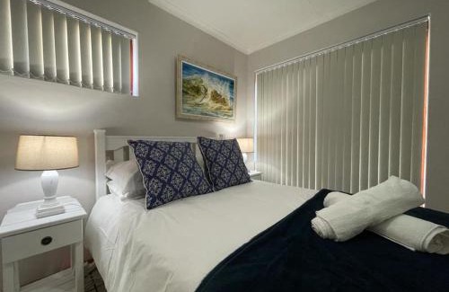 Still Bay House | StillbayViews