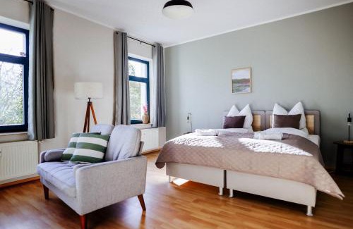 Weissenfels Apartment | Stilvolle Unterkunft für 4, WLAN - Küche, salt apartments