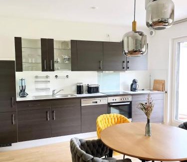 Rhein-Erft-Kreis District Apartment | Stilvolleauszeit mit Garten - 15 min bis Köln