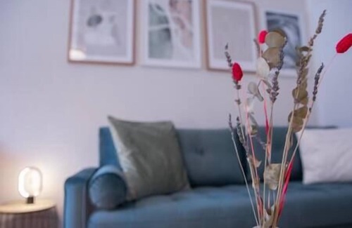 Suedviertel Apartment | Stilvolles Appartement Zwischen Messe und HBF