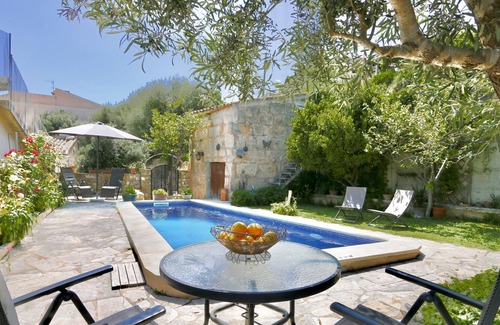 Sant Joan House | Stilvolles Dorfhaus mit Garten, Privatem Pool, Ruhige Lage, Wifi