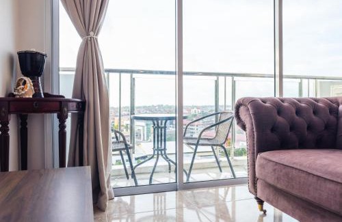 Miri Hotel | Stirling Homestay by Evernent