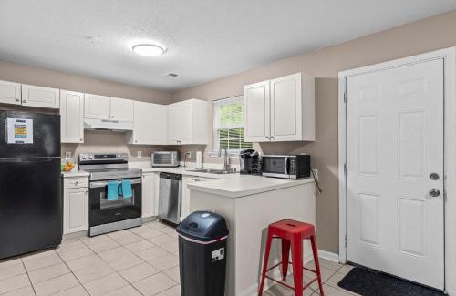 Stockbridge House | Stockbridge South of Atlanta - Private Room 2