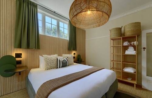 Kalk Bay Hotel | Stoep By Ideas Cartel