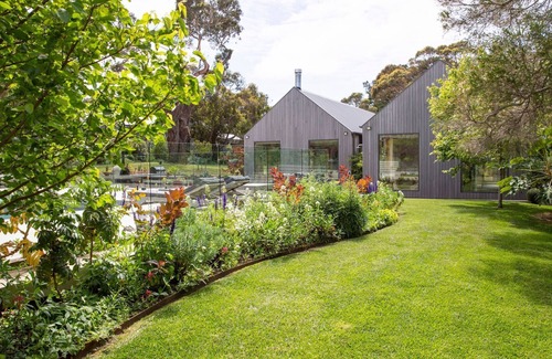 Flinders House | Stoke House - you will not want to leave.