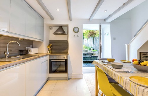 St Minver Cottage | STOKES COTTAGE, family friendly, with a garden in St Minver