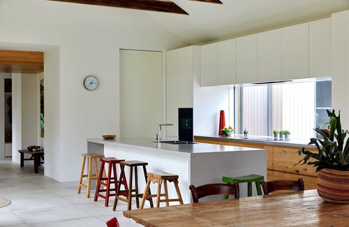 Flinders House | Stokes (Heated Pool)