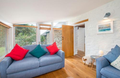 Abereiddy House | Stone Cottage