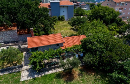 Dubovica Apartment | Stone Duplex for 4 People