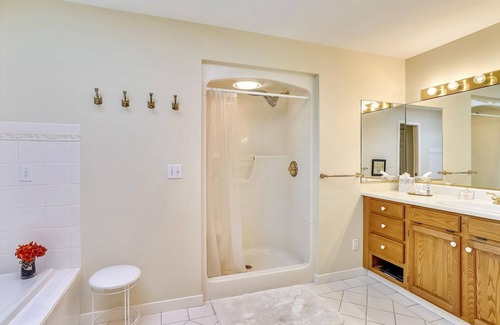 Stowe Hollow House | Stone Hollow - Spacious Stowe Hollow home with stone fireplace, hot tub, in-law apartment