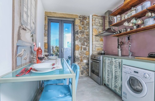 Vassilatika House | Stone House