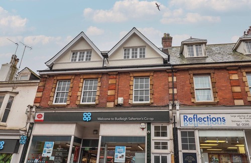 Budleigh Salterton Cottage | STONE'S THROW, pet friendly in Budleigh Salterton