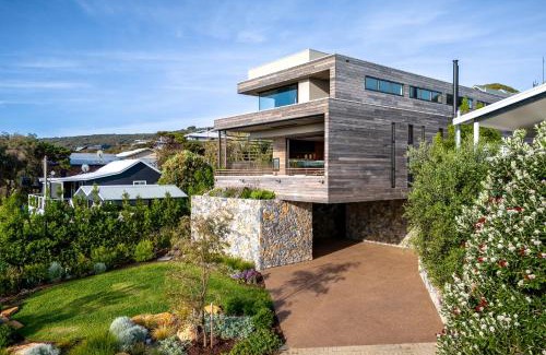 Yallingup House | Stone & Wood I Private Properties