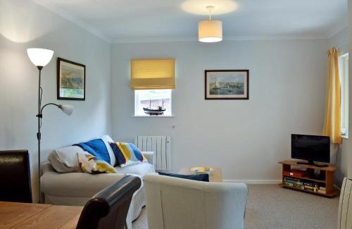 Ryde House | Stonecot