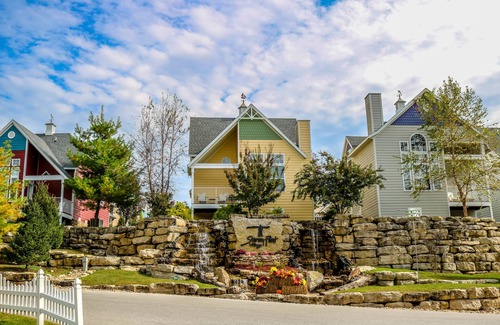 Branson Apartment | Stormy Point Village Resort