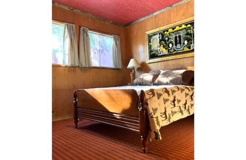 Pine Cove House | Storybook Cottage
