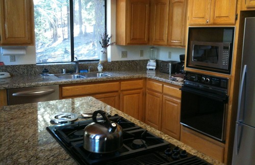 Yosemite National Park Ski Chalet | Storybook Chalet inside Yosemite National Park
