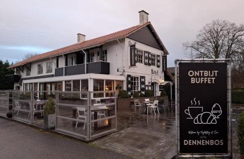Oostkapelle Hotel | Strandhotel Dennenbos