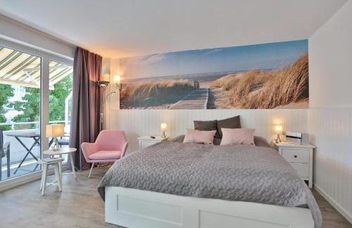 Scharbeutz Apartment | Strandhotel Scharbeutz Sweet little Beachside