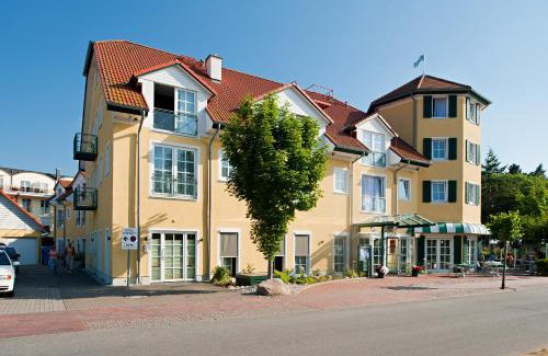 Ostseebad Baabe Hotel | Strandhotel Seestern
