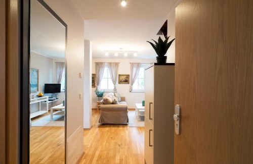 Ostseebad Ahrenshoop Apartment | Strandleben 09 - Paul Müller-Kaempff