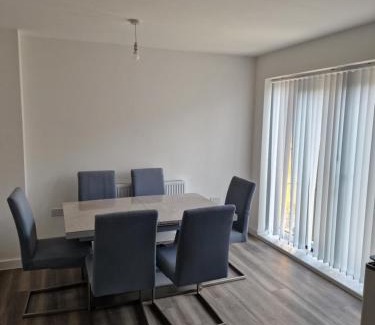 Gravesend House | Stratford Way House