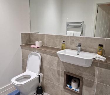 Gravesend House | Stratford Way House