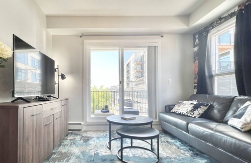Whyte ave Condo | Strathcona/Whyte new condo- heart of Edmonton w/underground parking