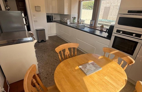 Buckie House | Strathlene House Retreat - 5 Bedrooms