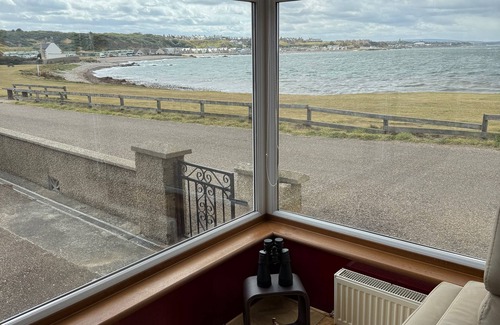 Buckie House | Strathlene House Retreat - 5 Bedrooms