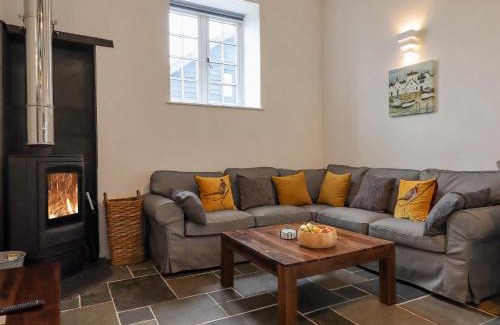 Holsworthy House | Strawberry Bank - Pipistrelle